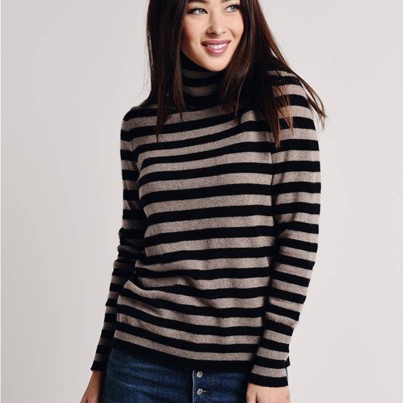 WHITE + WARREN Essential Cashmere Stripe Turtleneck - Picture 1 of 8